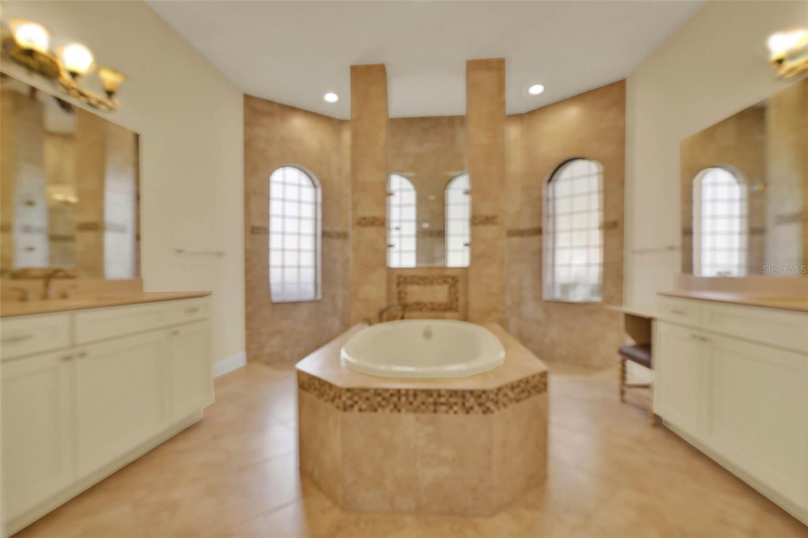 39705 GROVE HTS, LADY LAKE, FL, 32159