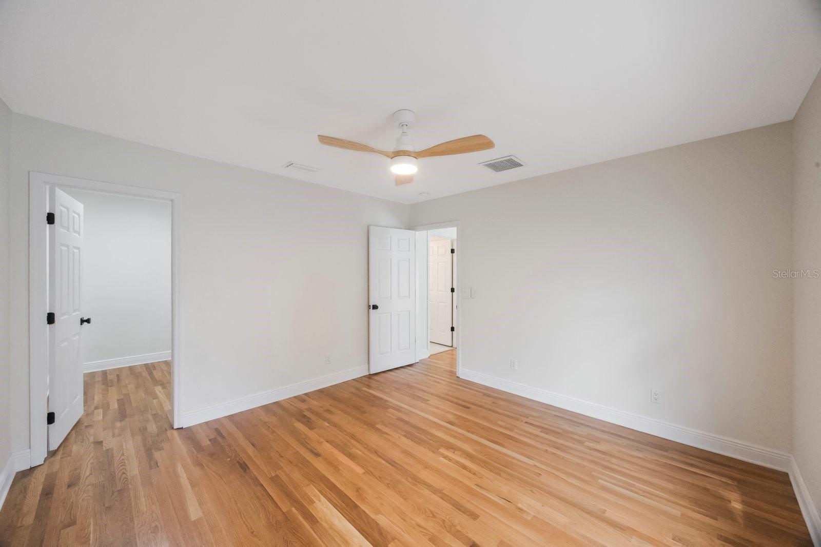 5020 15TH AVE N, ST PETERSBURG, FL, 33713