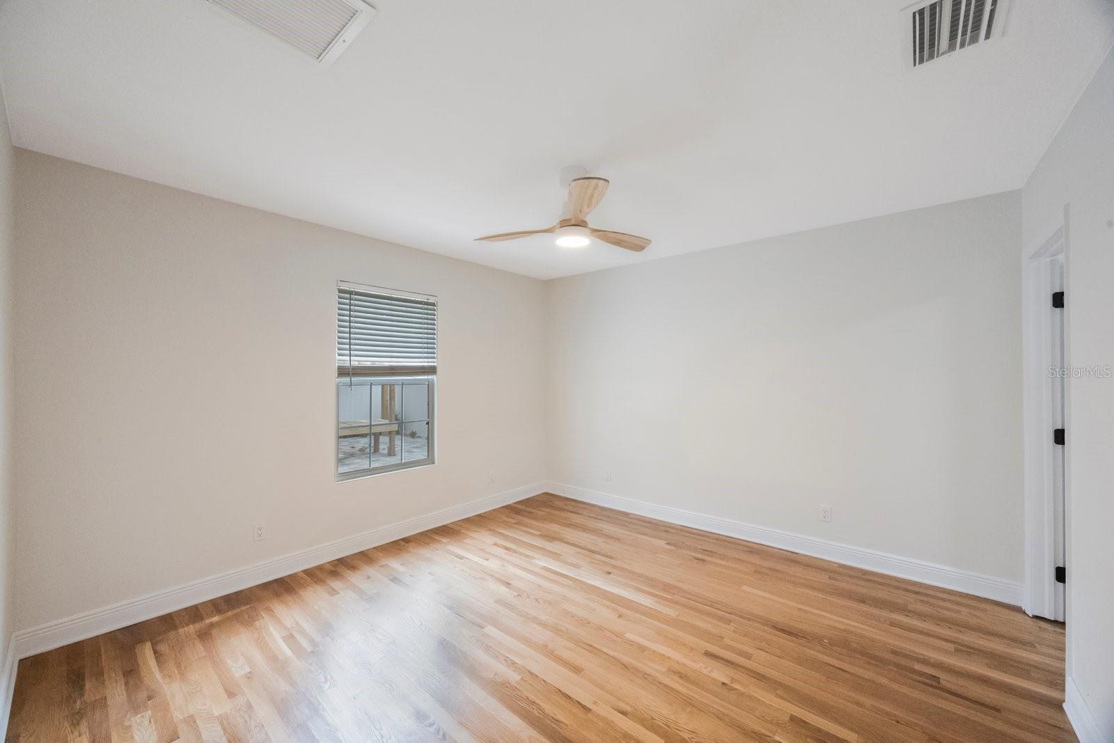 5020 15TH AVE N, ST PETERSBURG, FL, 33713