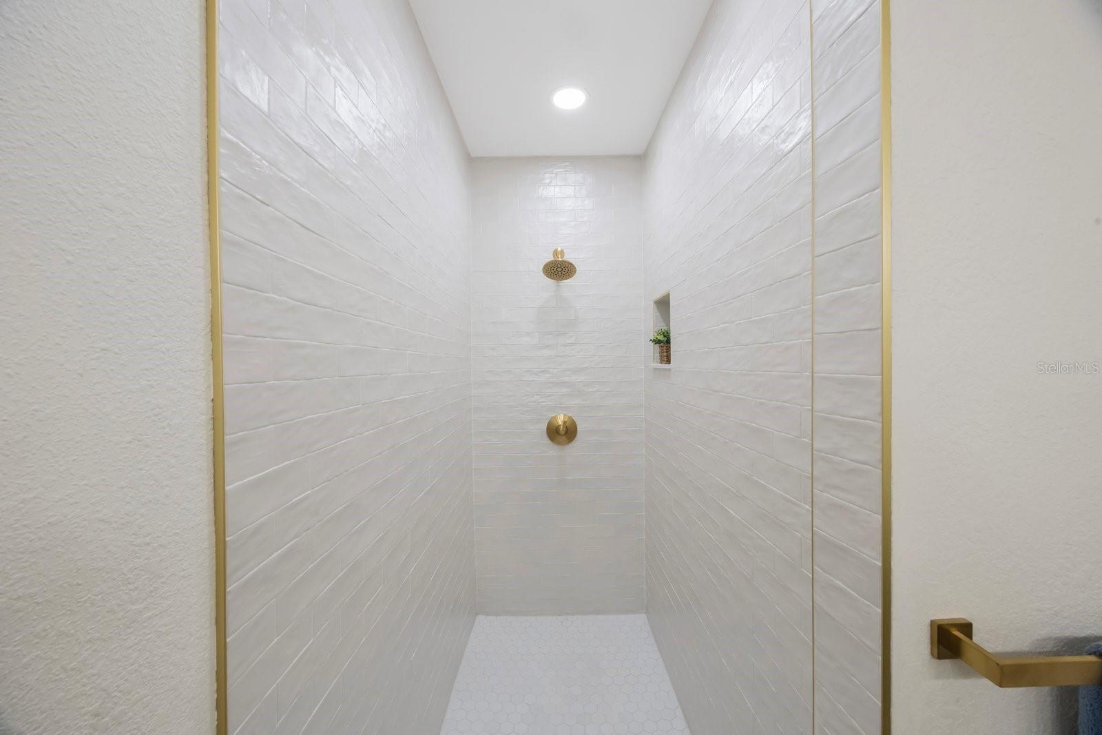 5020 15TH AVE N, ST PETERSBURG, FL, 33713