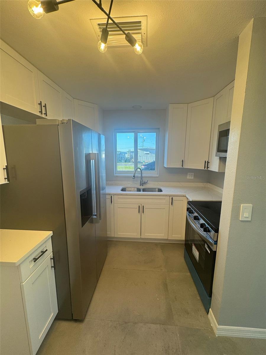 342 51ST AVE N, ST PETERSBURG, FL, 33703