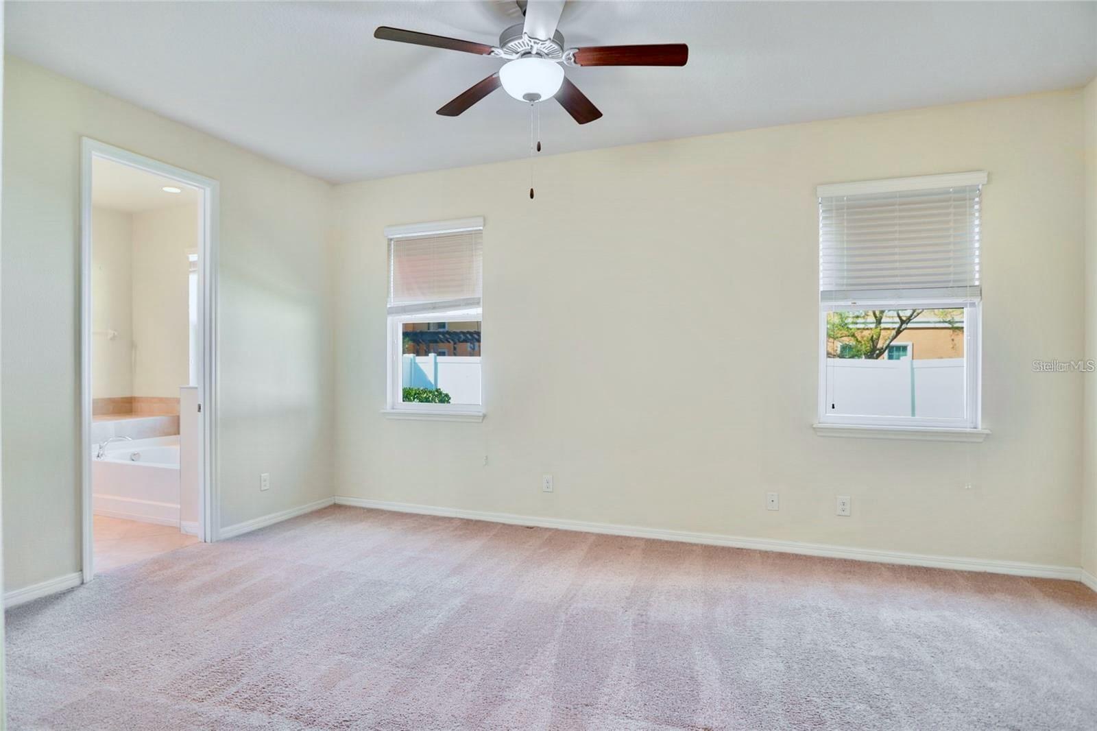 5023 SOUTHLAWN AVE, ORLANDO, FL, 32811