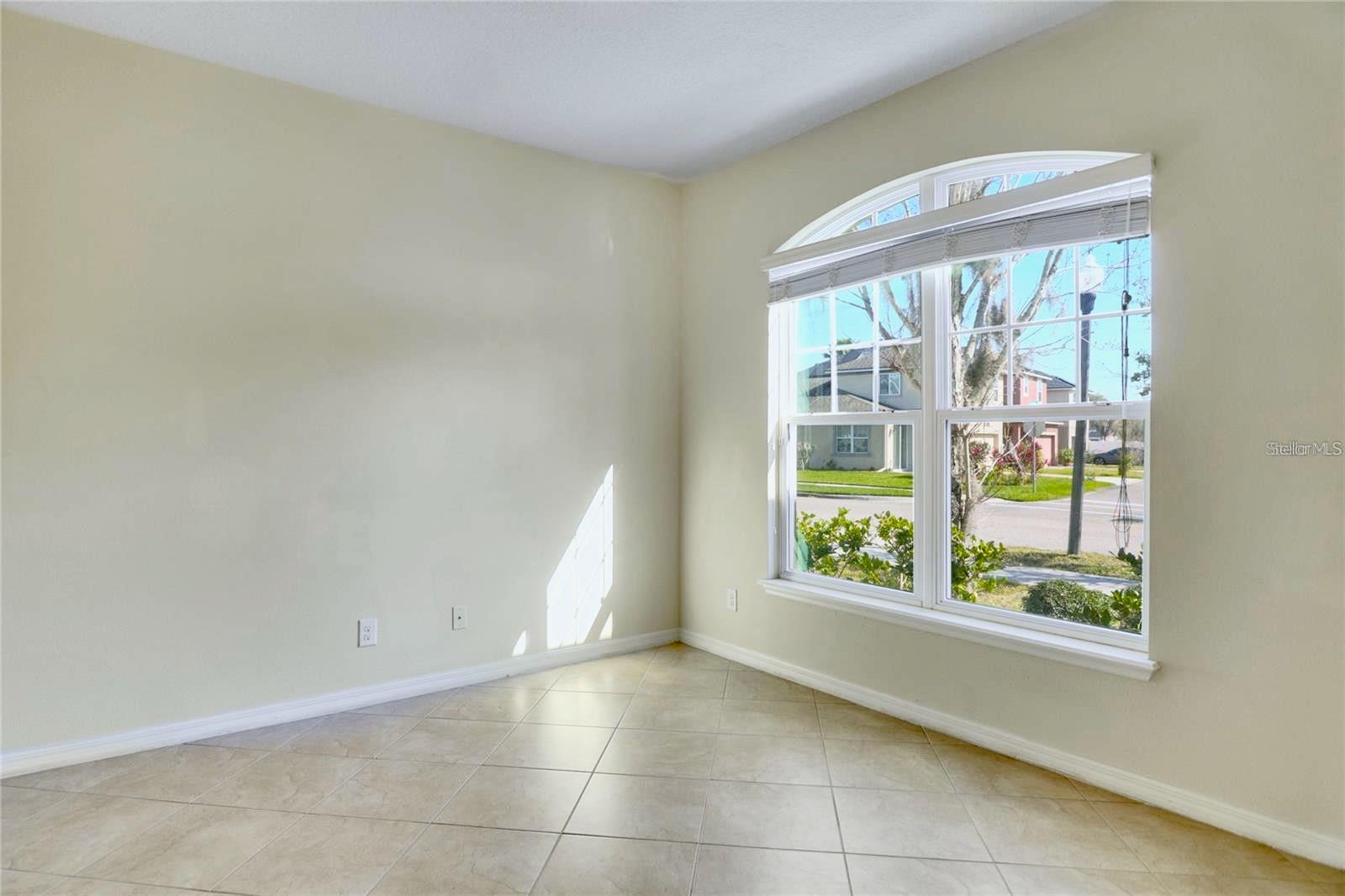 5023 SOUTHLAWN AVE, ORLANDO, FL, 32811