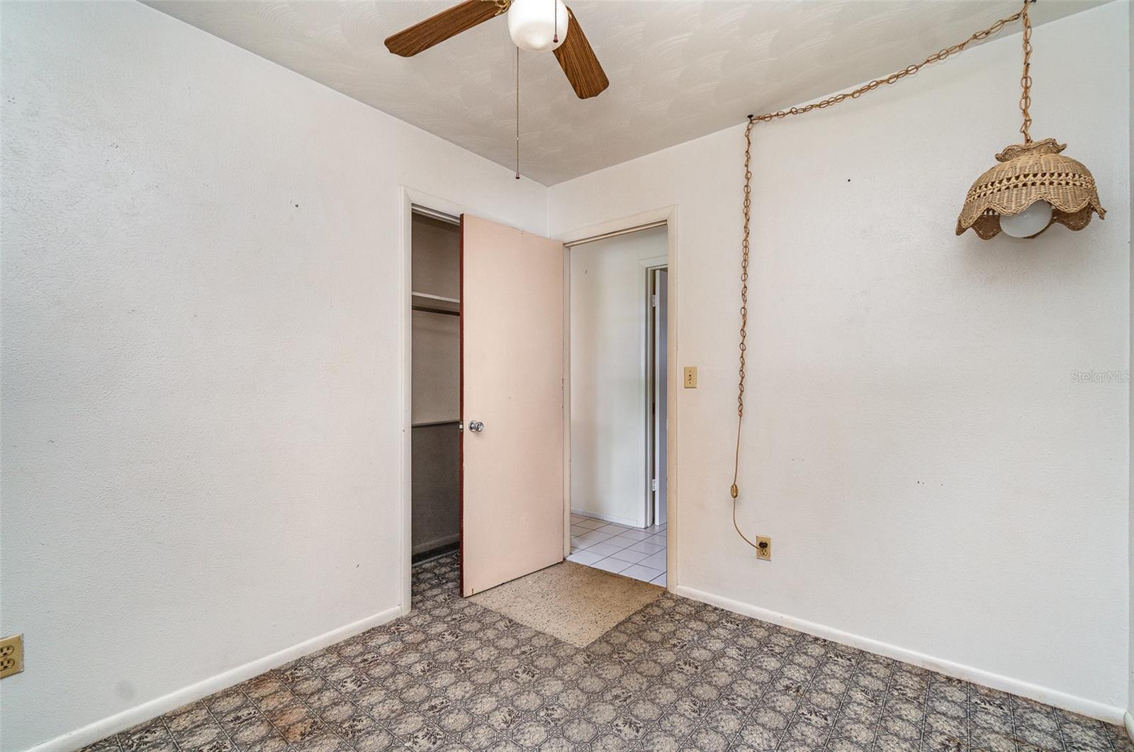6921 BAYSHORE RD, NORTH FORT MYERS, FL, 33917