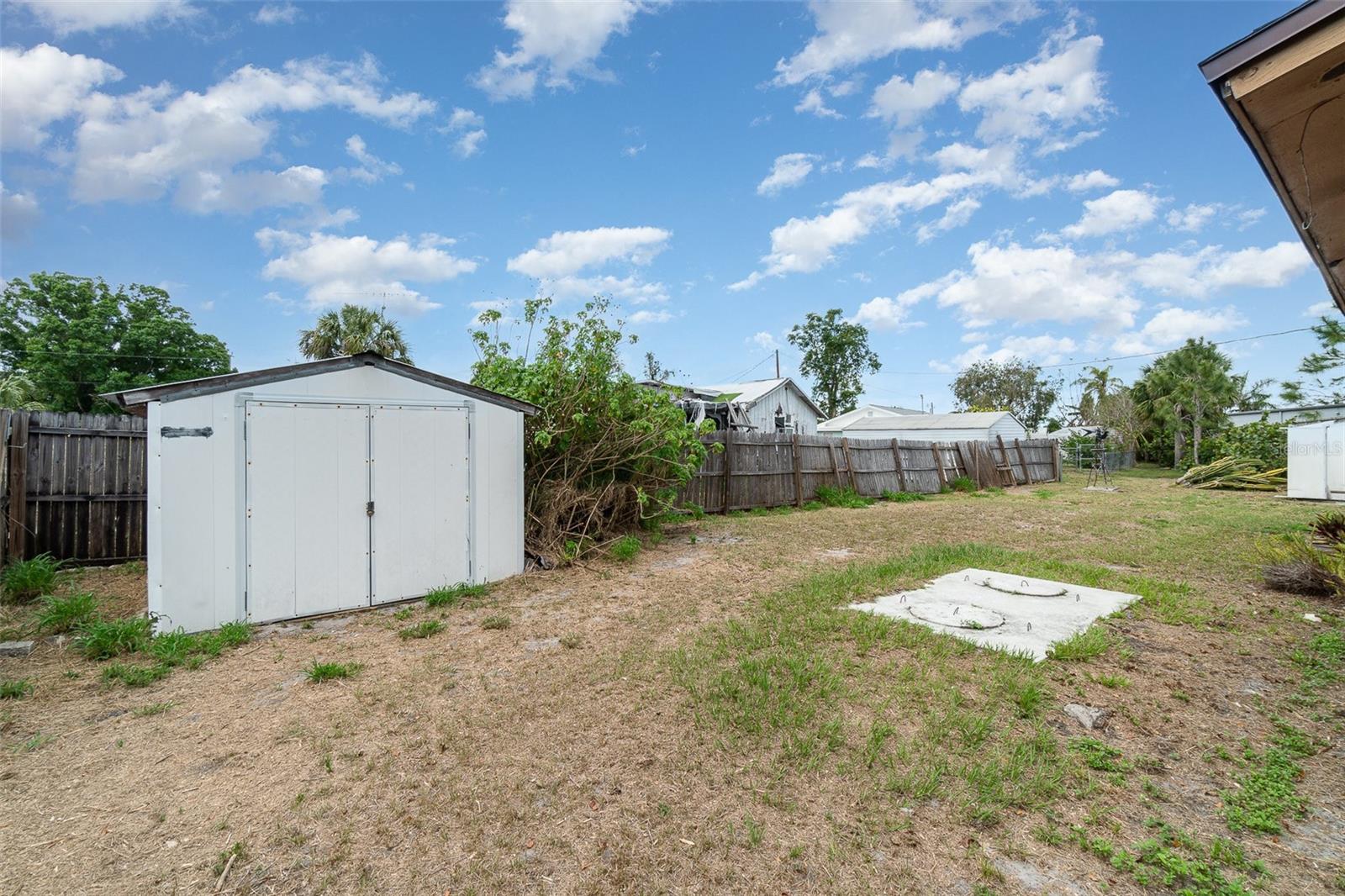 6921 BAYSHORE RD, NORTH FORT MYERS, FL, 33917