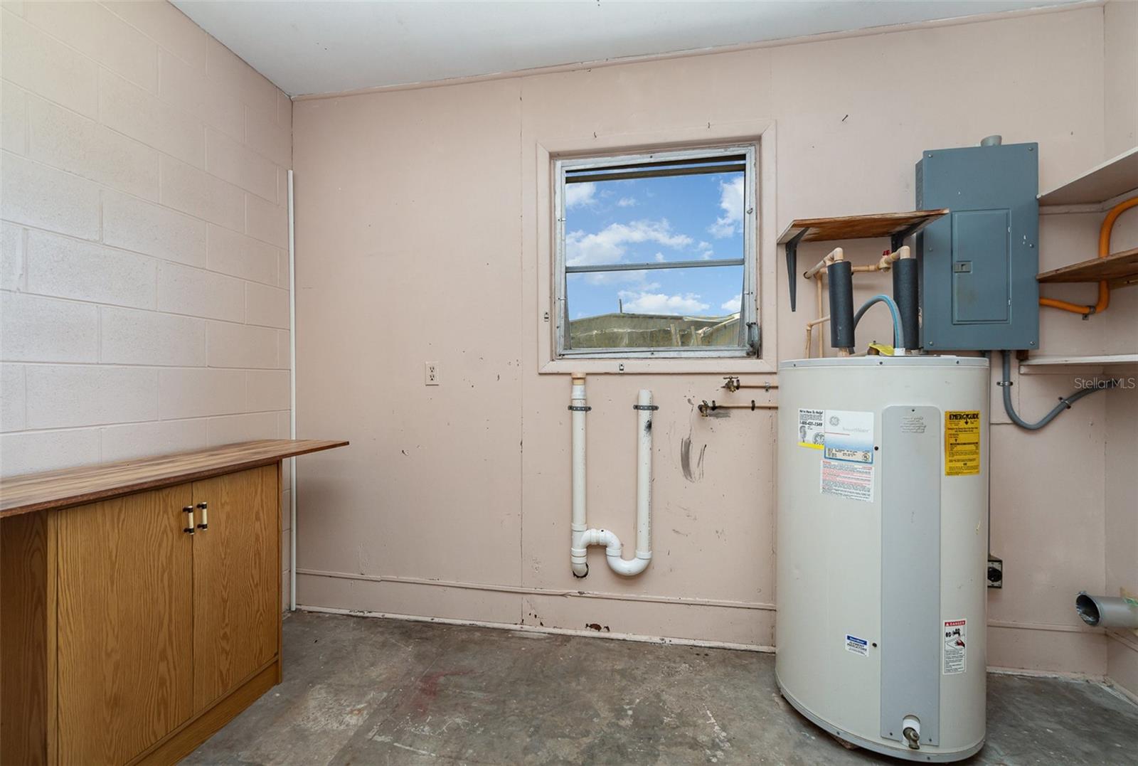 6921 BAYSHORE RD, NORTH FORT MYERS, FL, 33917