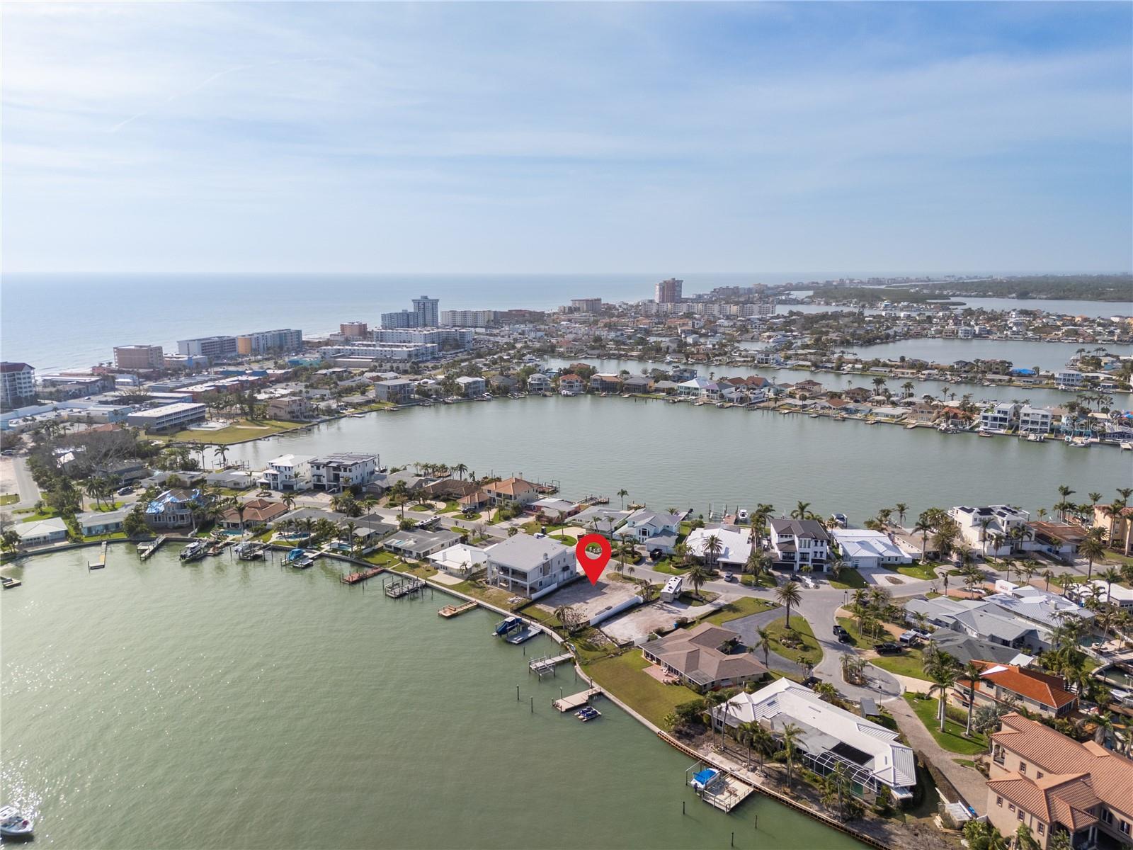 211 BATH CLUB BLVD N, NORTH REDINGTON BEACH, FL, 33708