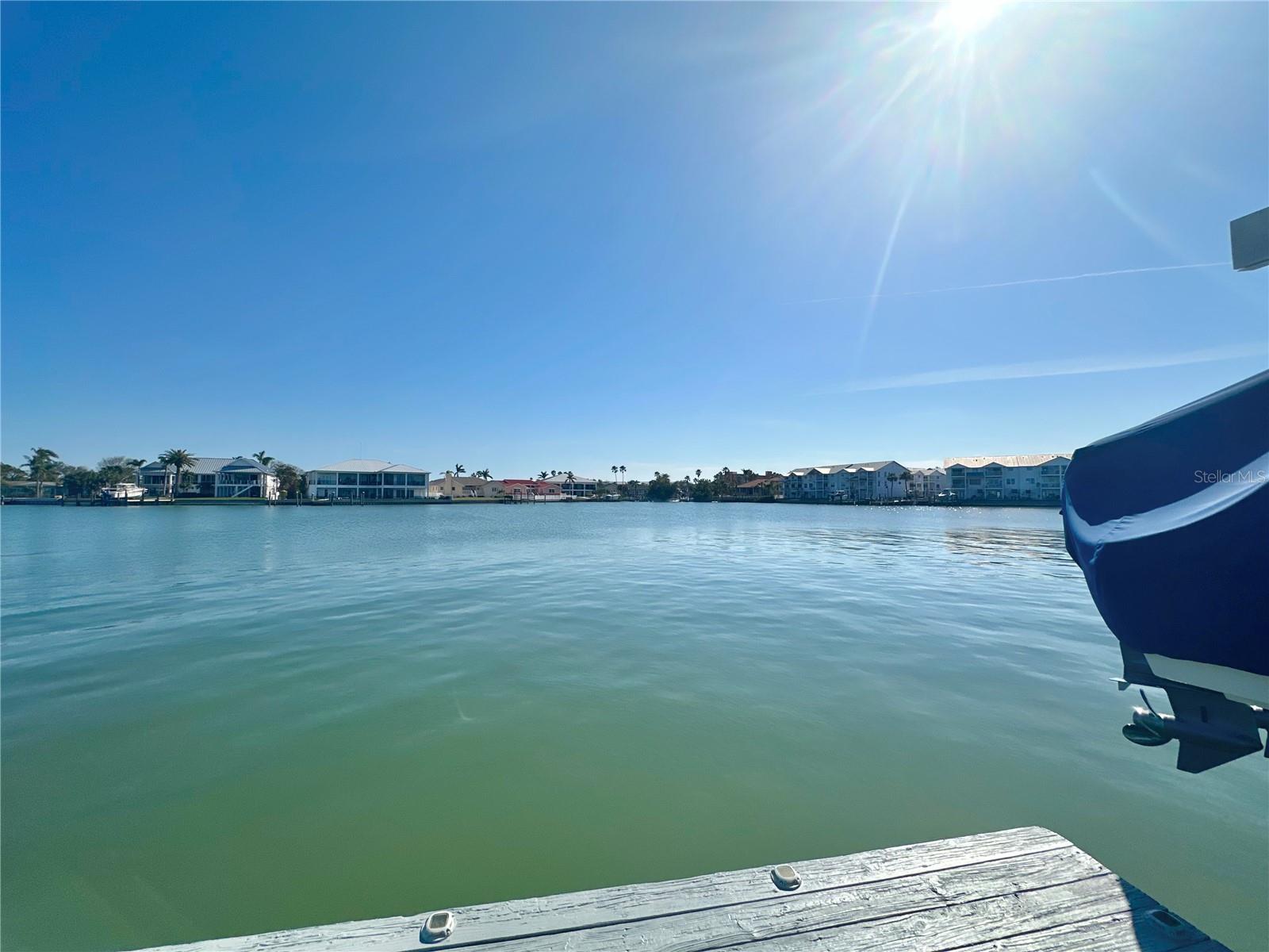 211 BATH CLUB BLVD N, NORTH REDINGTON BEACH, FL, 33708