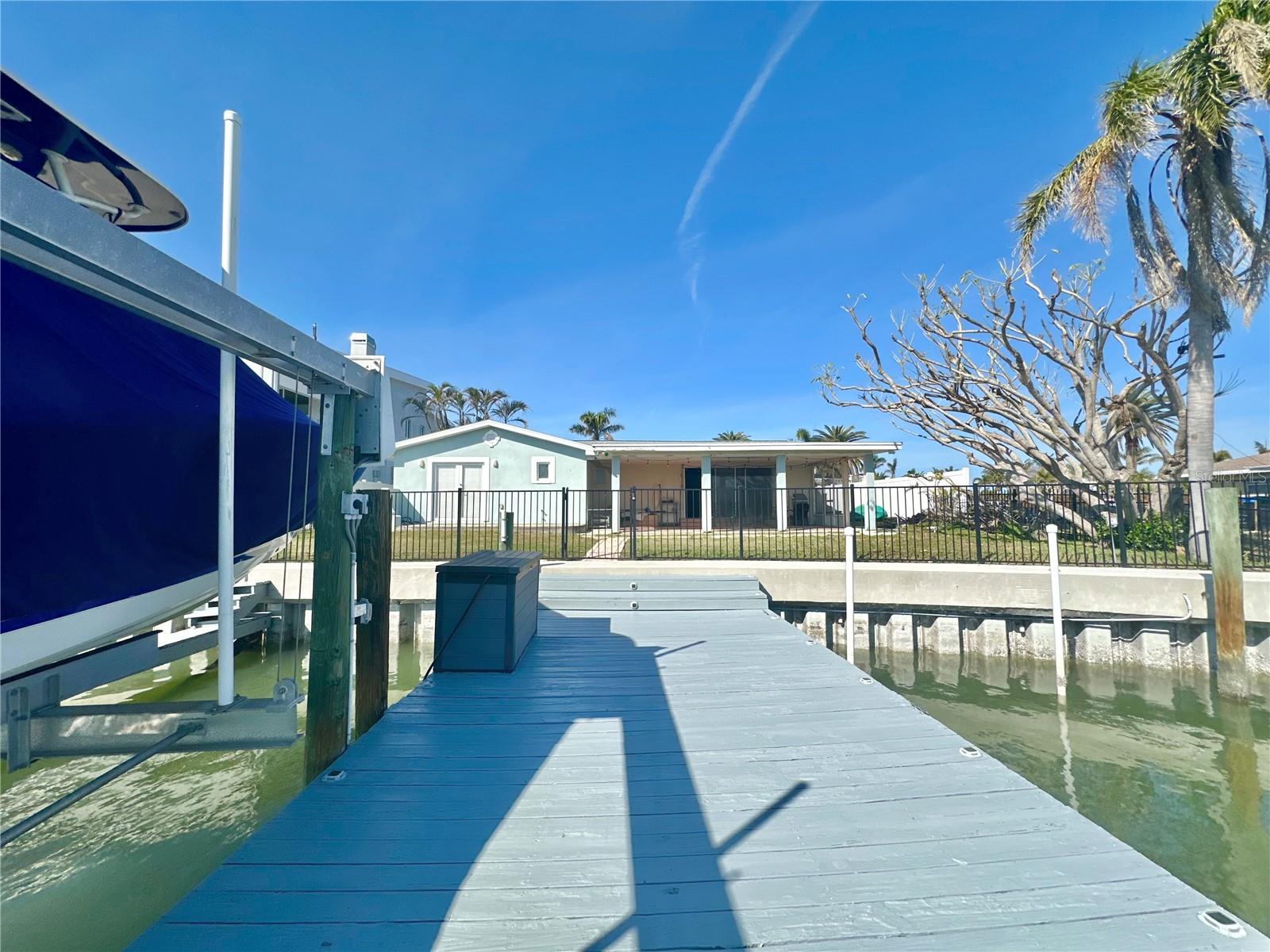 211 BATH CLUB BLVD N, NORTH REDINGTON BEACH, FL, 33708