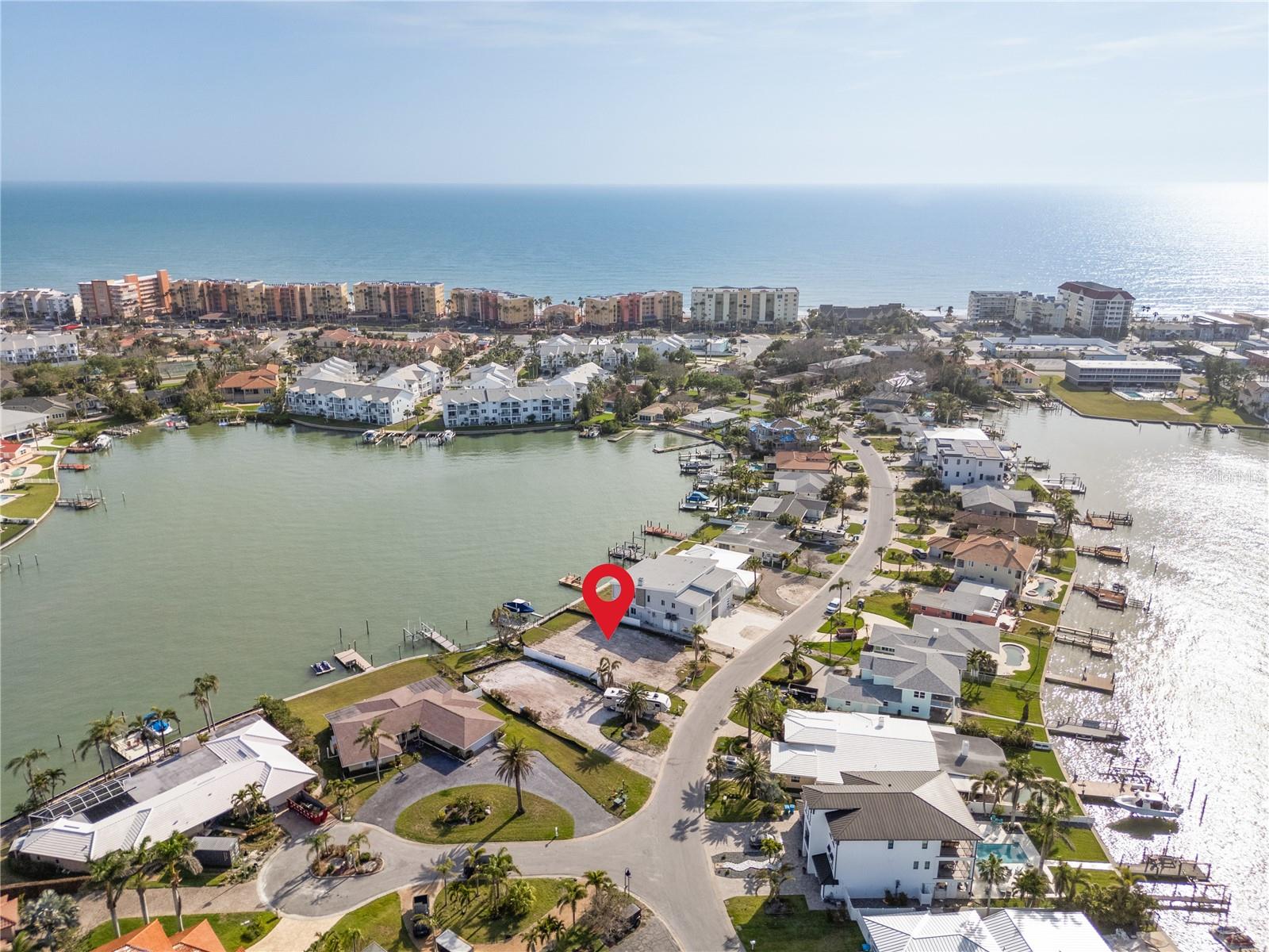 211 BATH CLUB BLVD N, NORTH REDINGTON BEACH, FL, 33708