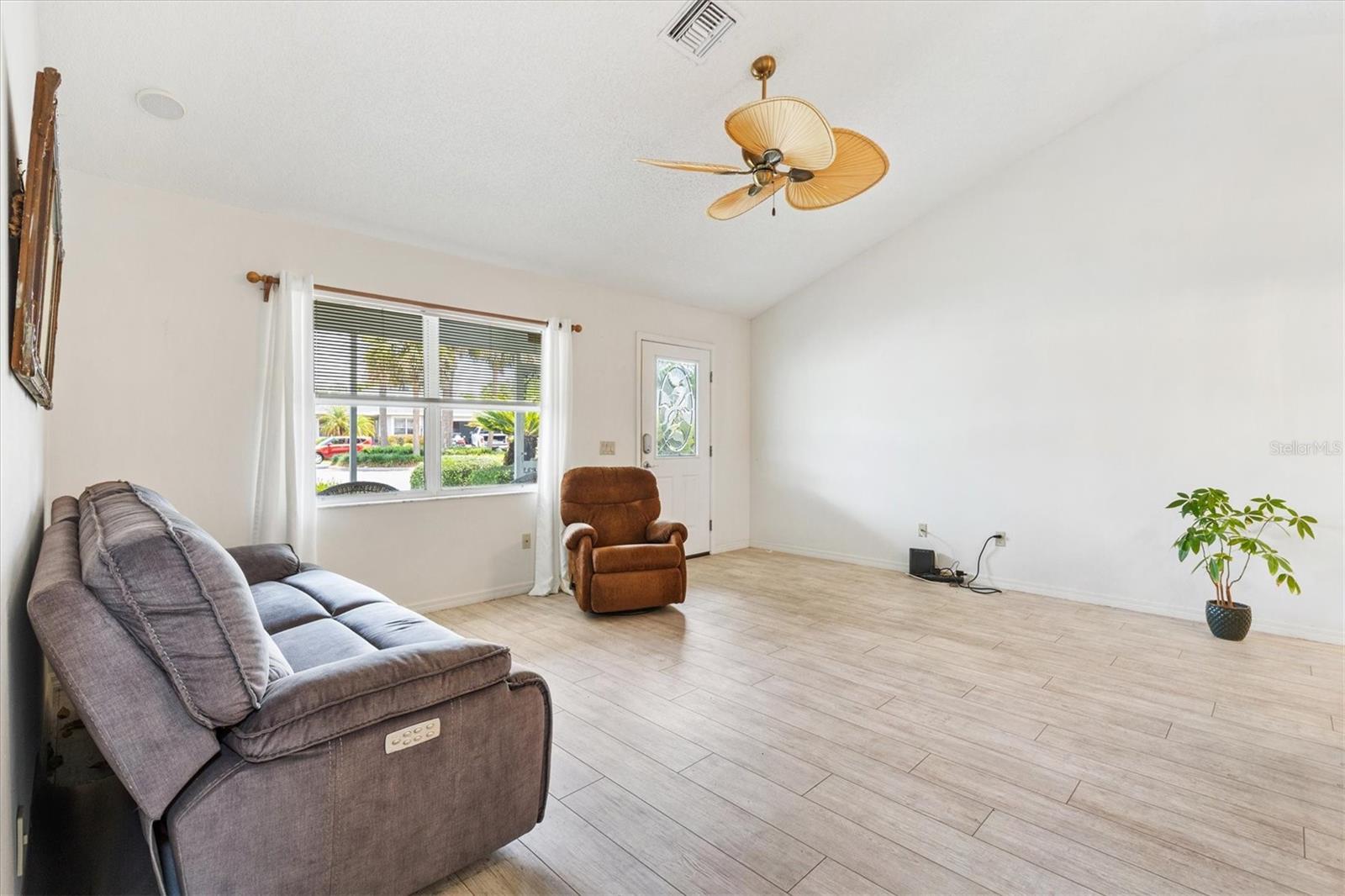 1306 PEDRO CT, THE VILLAGES, FL, 32159