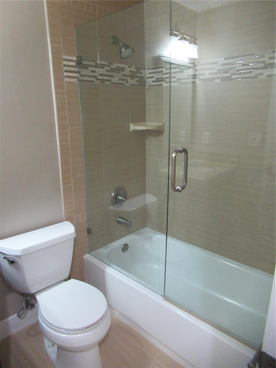 12040 STEPPINGSTONE BLVD, TAMPA, FL, 33635