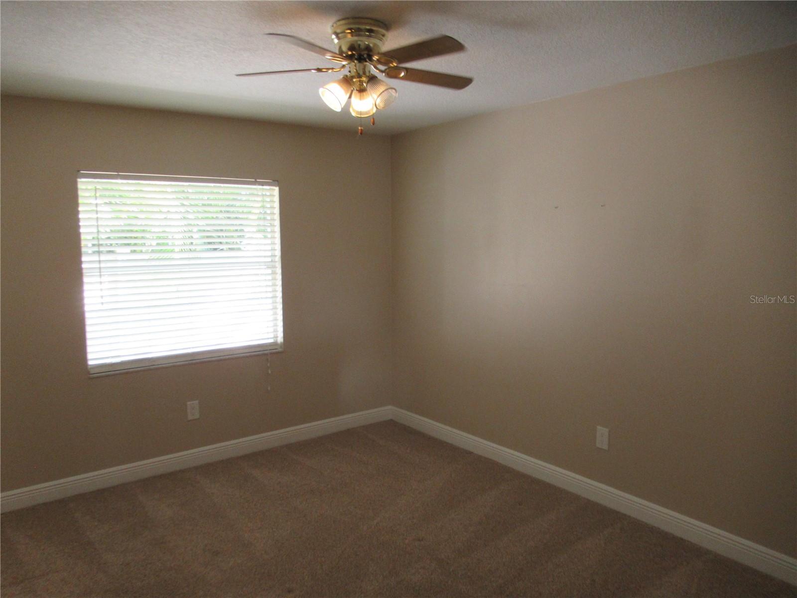 12040 STEPPINGSTONE BLVD, TAMPA, FL, 33635