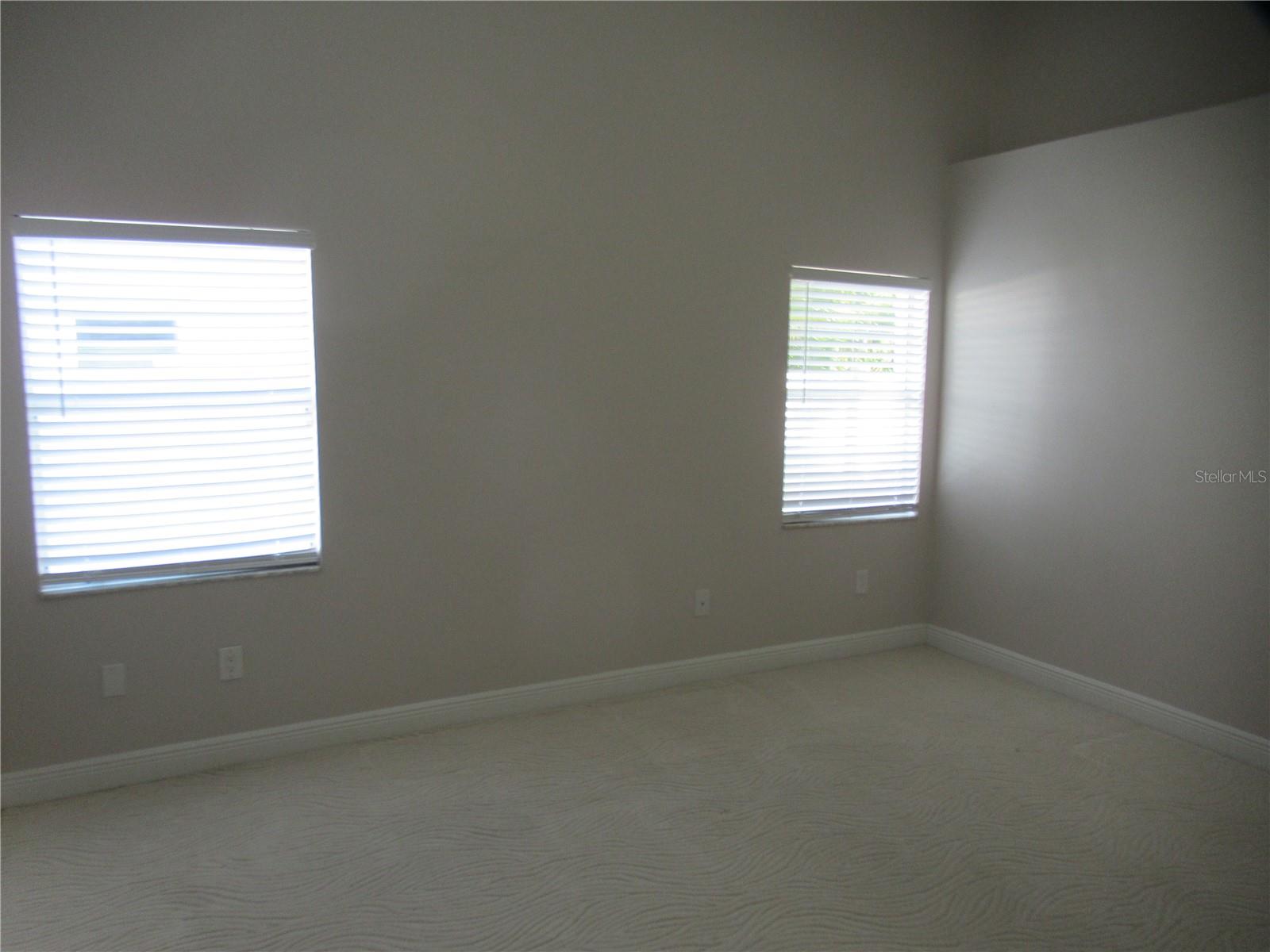 12040 STEPPINGSTONE BLVD, TAMPA, FL, 33635