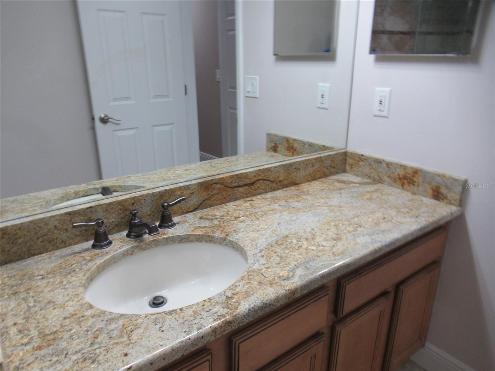12040 STEPPINGSTONE BLVD, TAMPA, FL, 33635