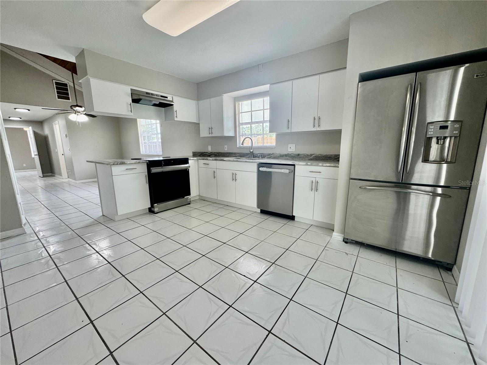 7505 WINCHESTER DR, TAMPA, FL, 33615