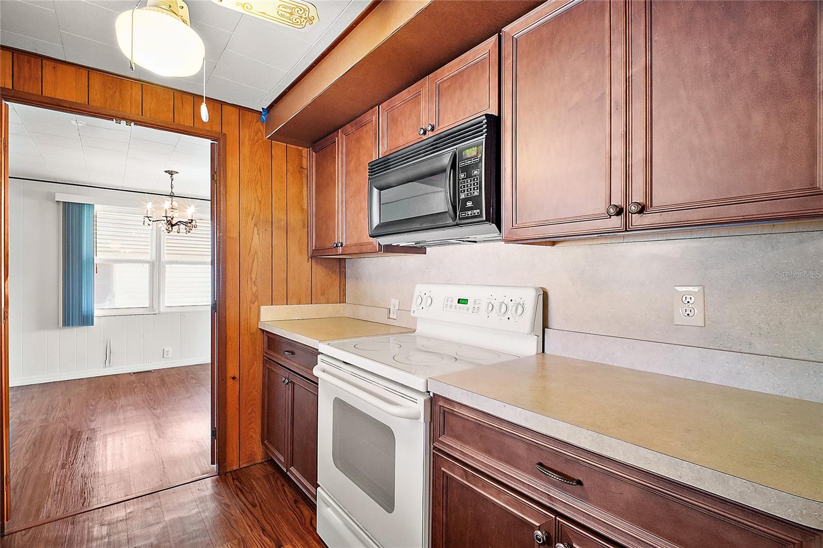31634 BLANTON LN, TAVARES, FL, 32778