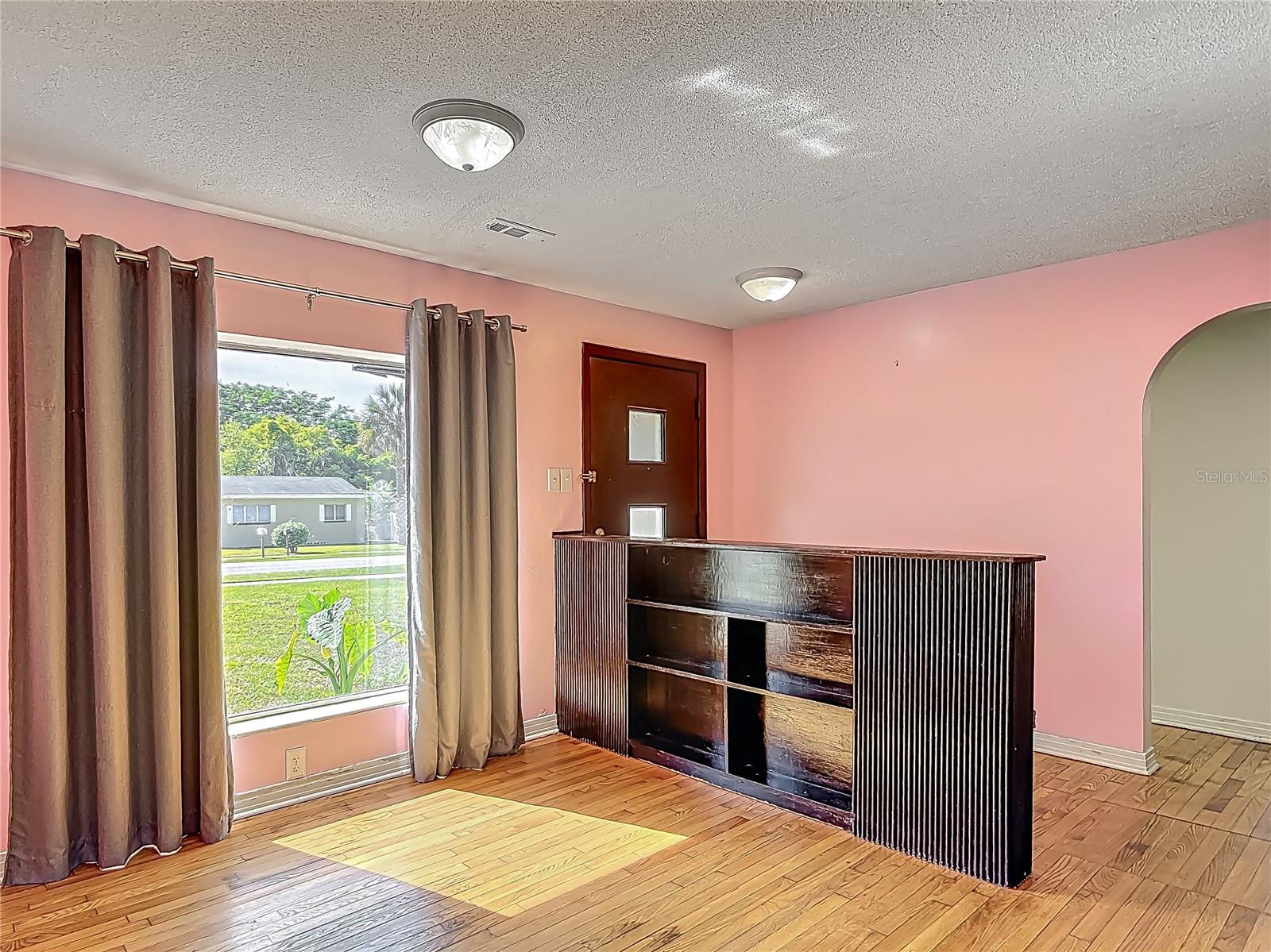 243 S HULL AVE, DELAND, FL, 32720