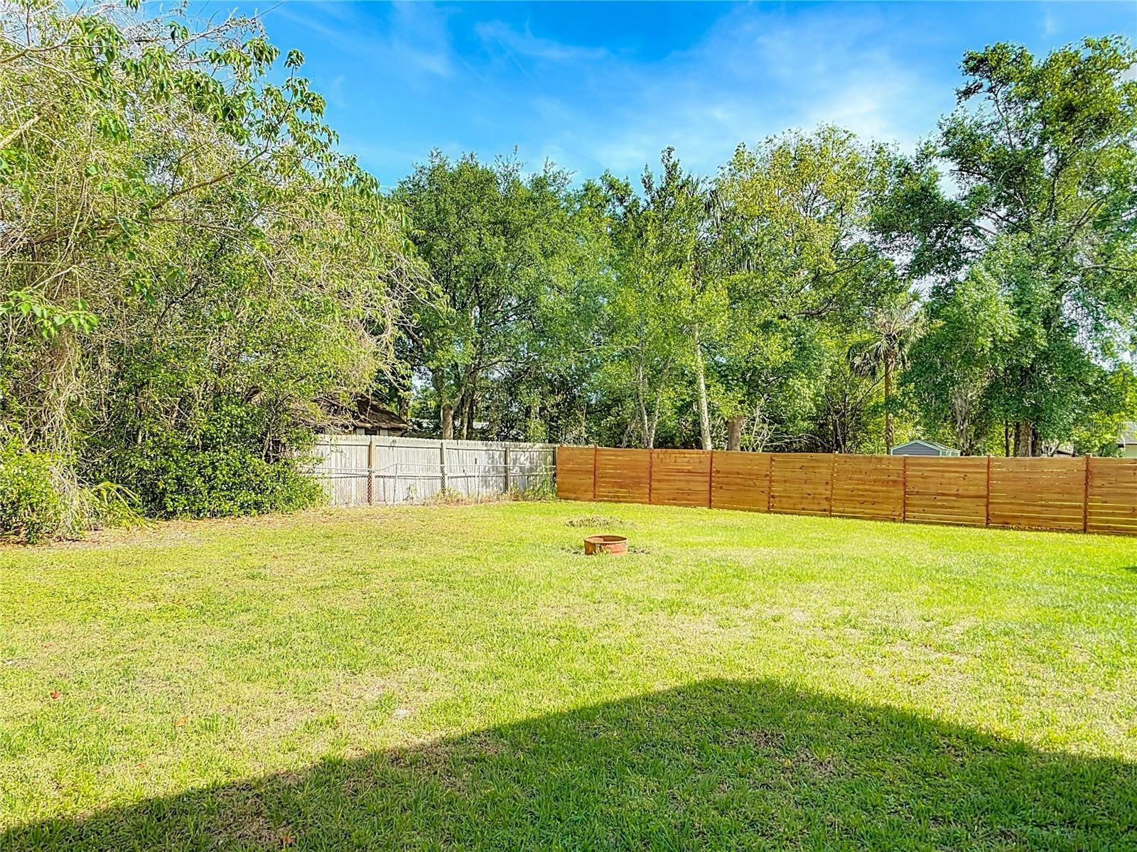 243 S HULL AVE, DELAND, FL, 32720