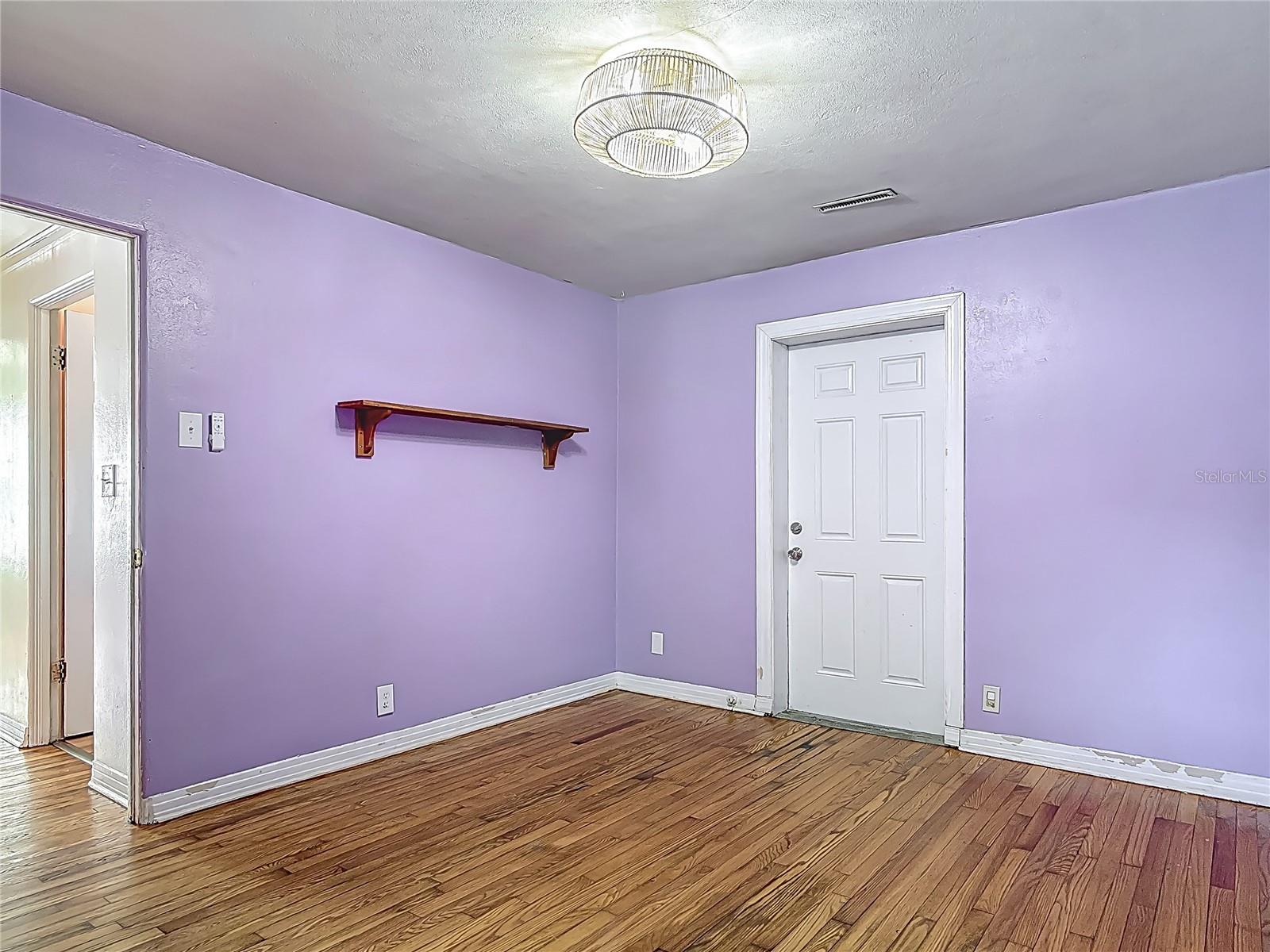 243 S HULL AVE, DELAND, FL, 32720