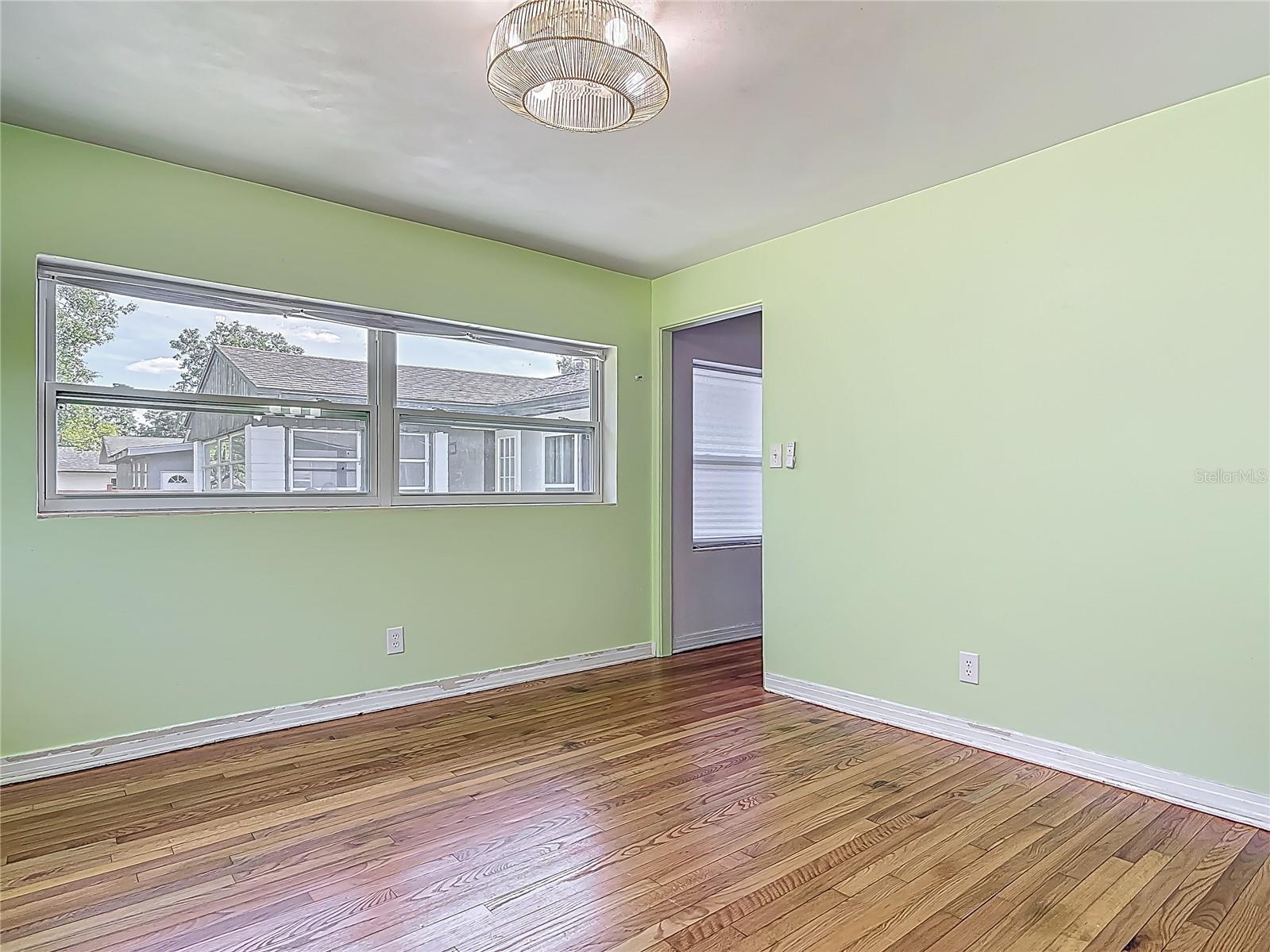 243 S HULL AVE, DELAND, FL, 32720