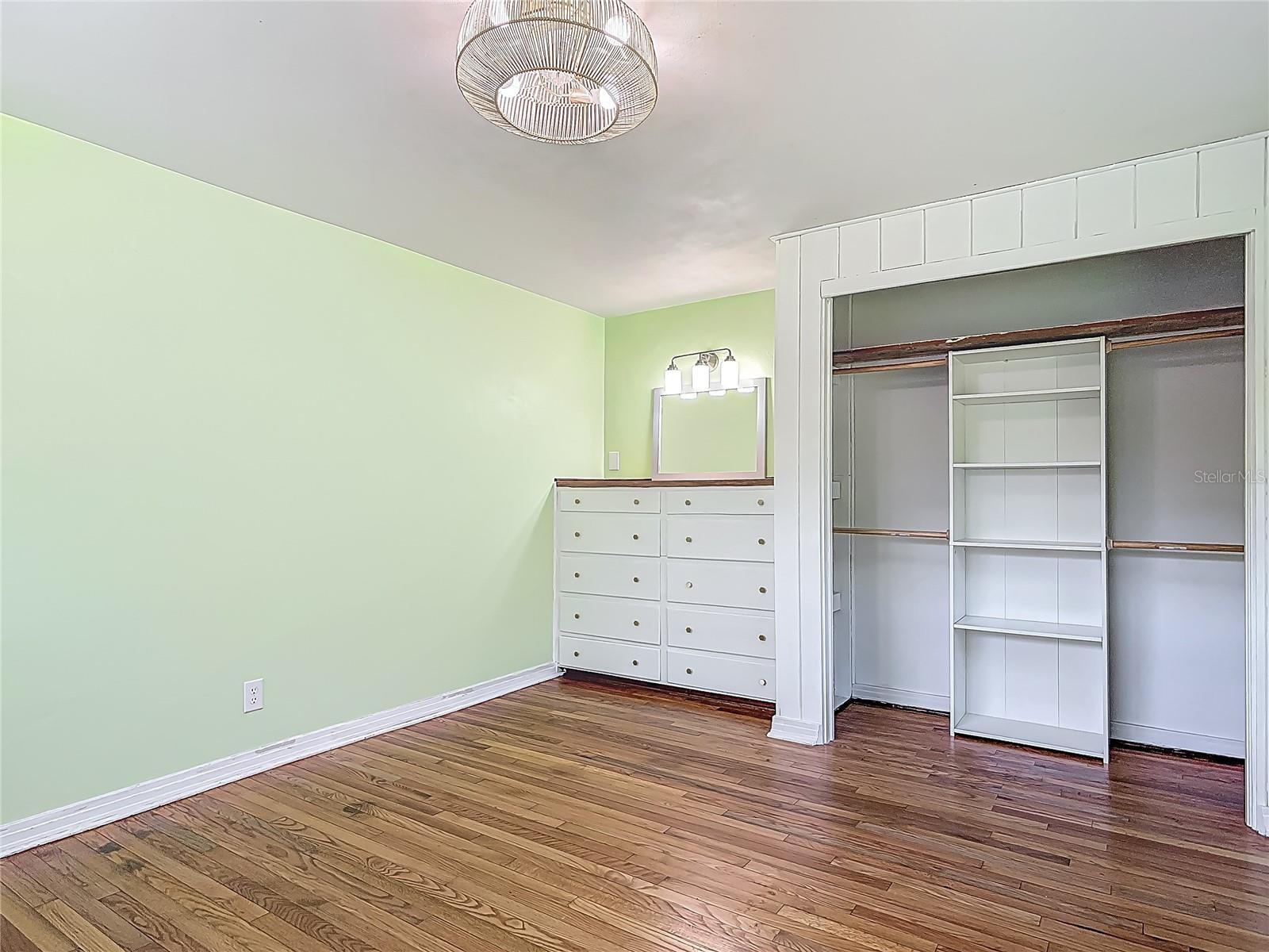 243 S HULL AVE, DELAND, FL, 32720