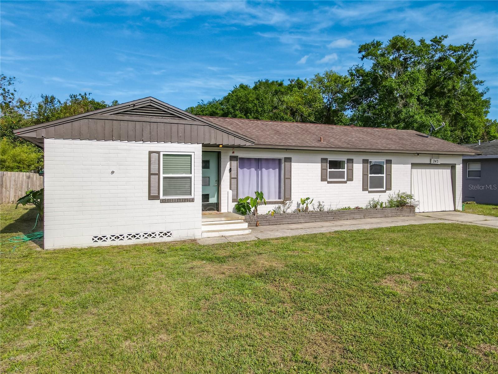 243 S HULL AVE, DELAND, FL, 32720
