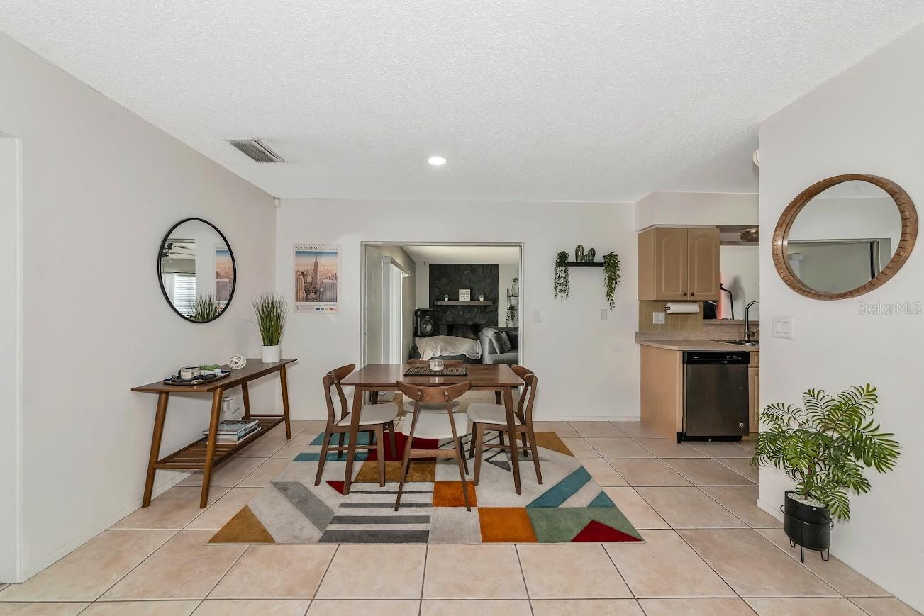 1808 25TH AVE E, BRADENTON, FL, 34208