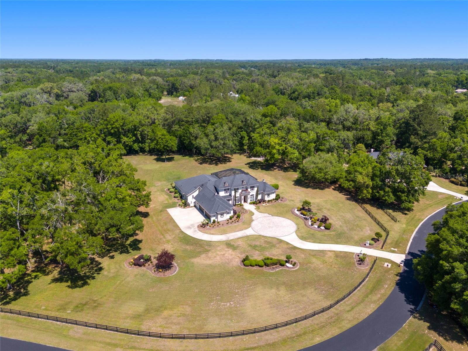 GC529708 Property Photo