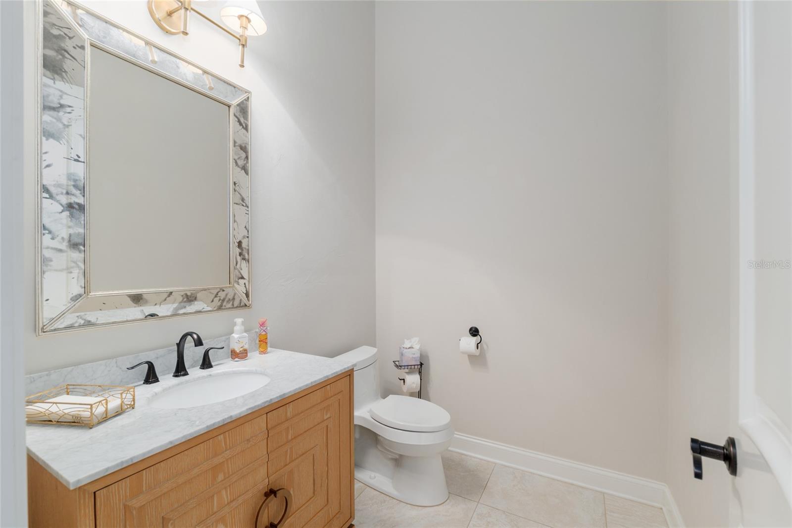 GC529708 Property Photo