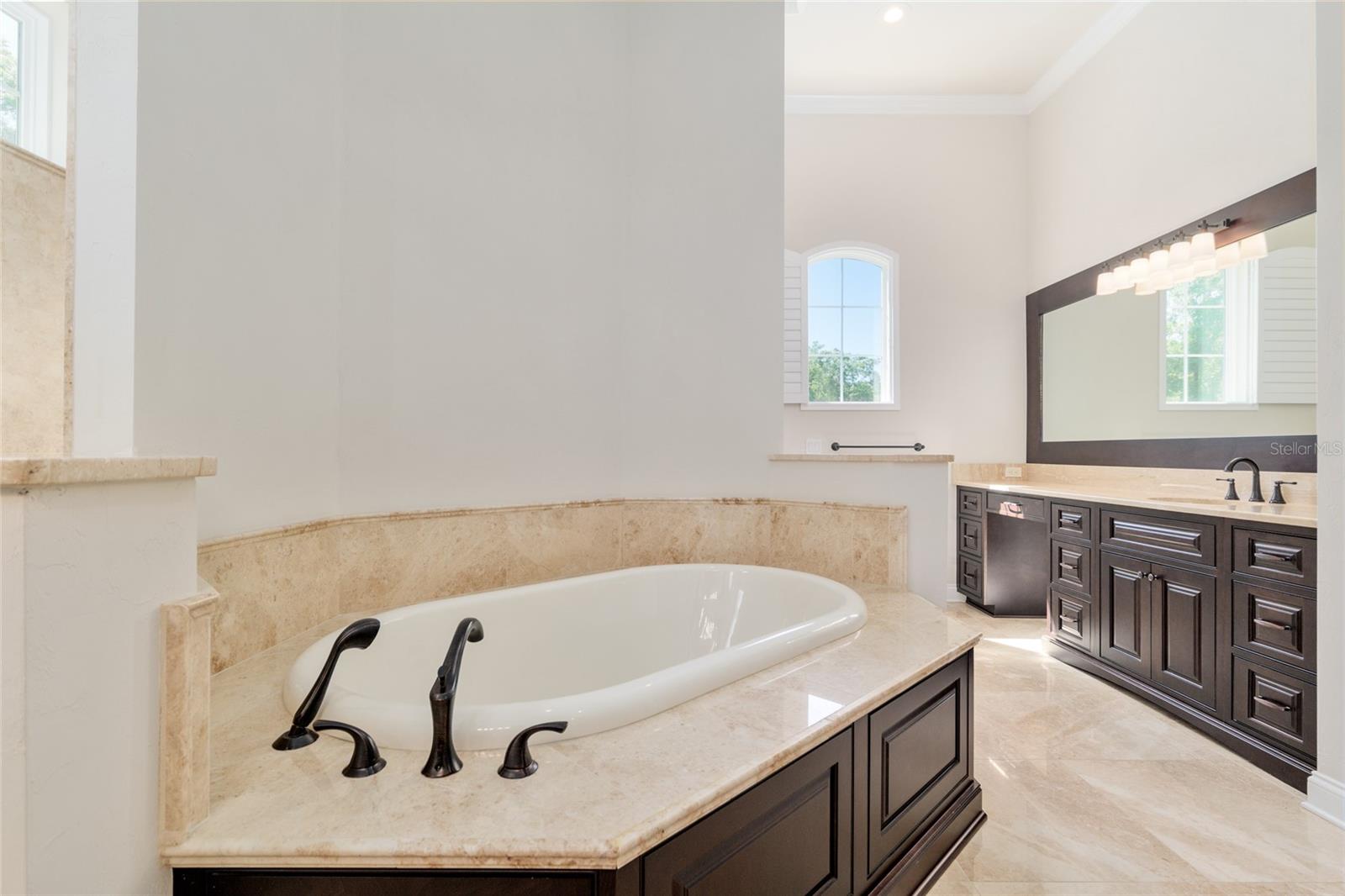 GC529708 Property Photo