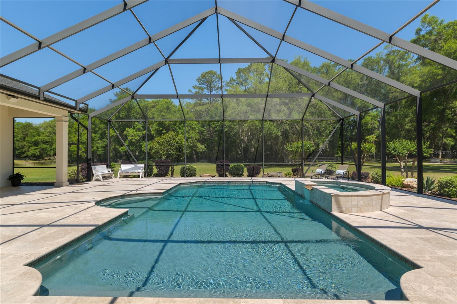 GC529708 Property Photo