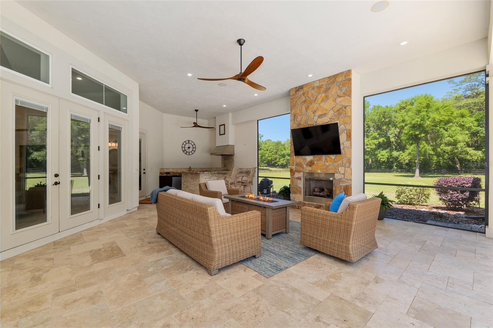 GC529708 Property Photo