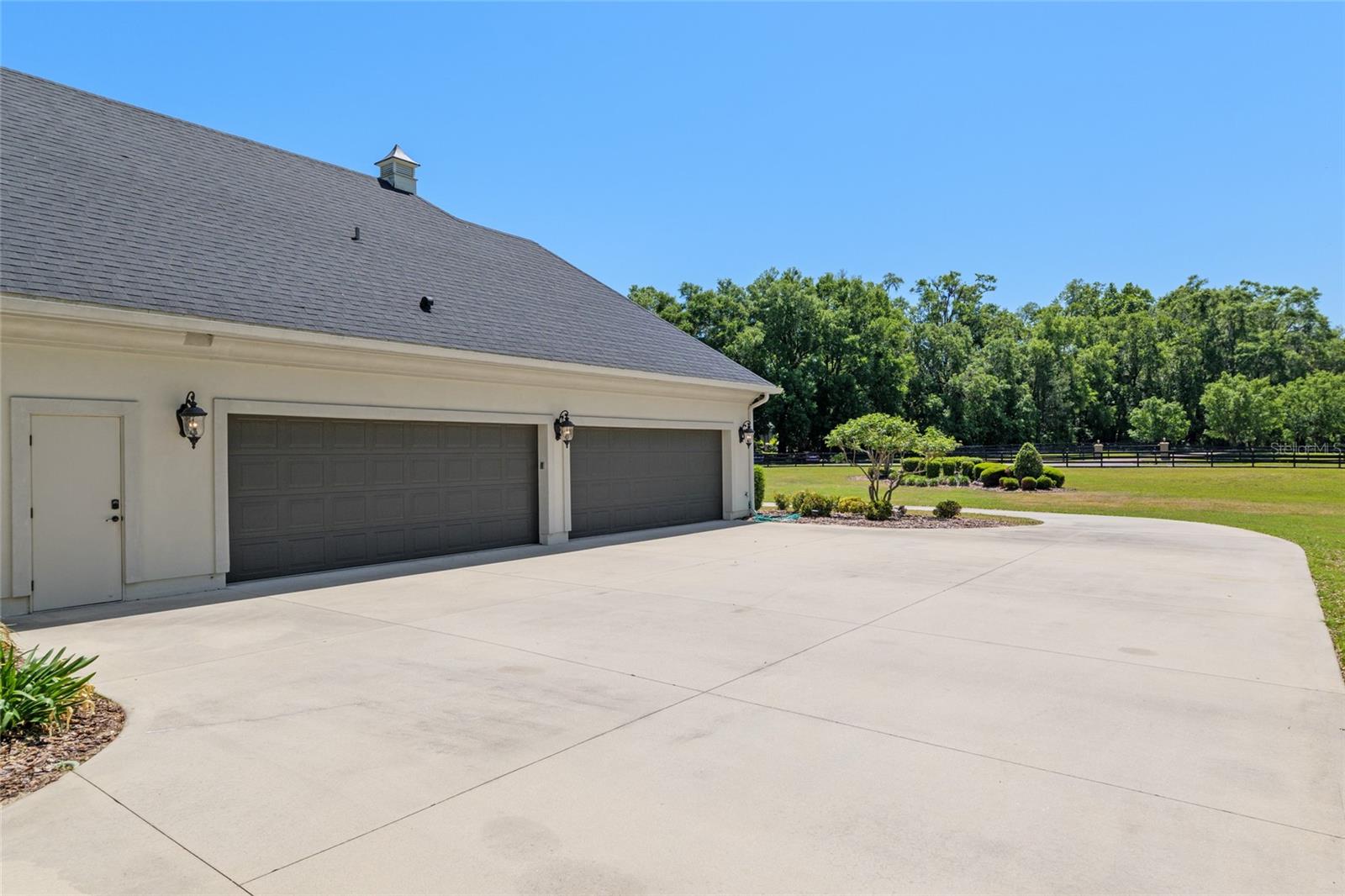 GC529708 Property Photo