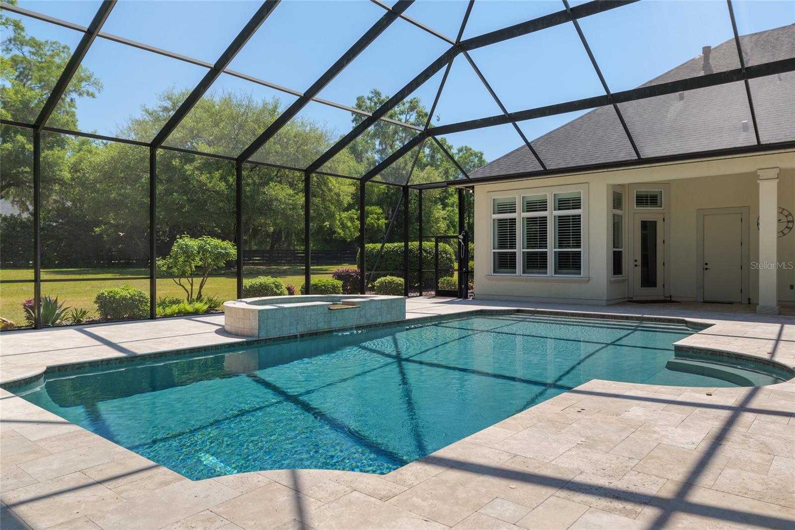 GC529708 Property Photo