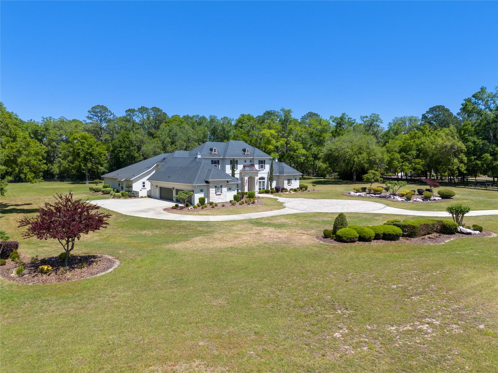 GC529708 Property Photo