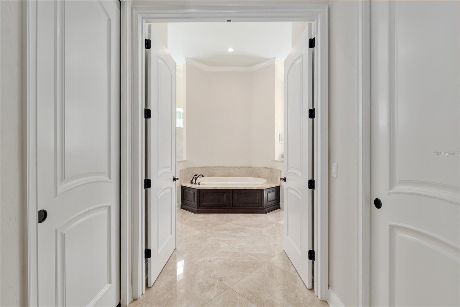 GC529708 Property Photo