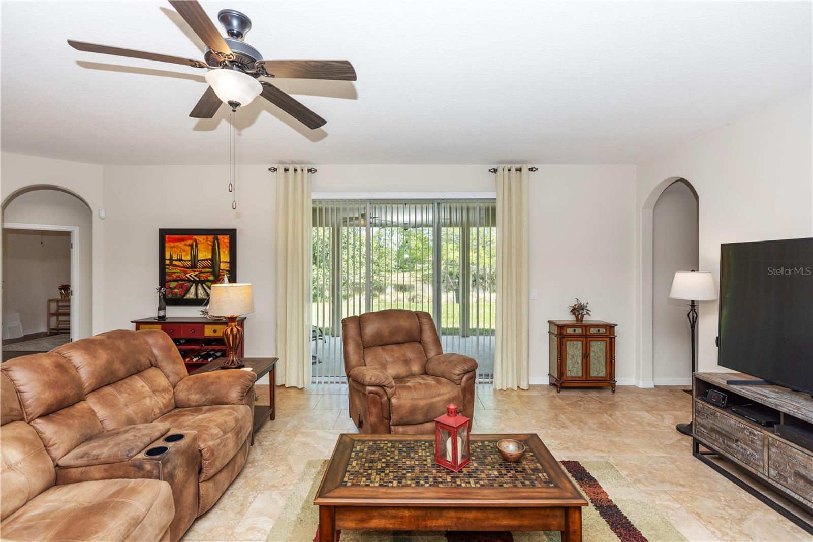 319 E VICTORIA TRAILS BLVD, DELAND, FL, 32724