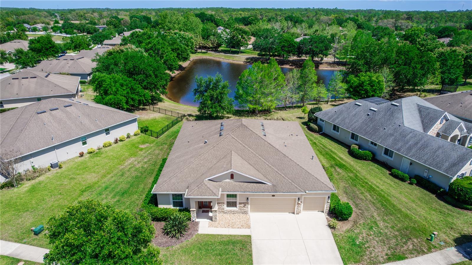 319 E VICTORIA TRAILS BLVD, DELAND, FL, 32724
