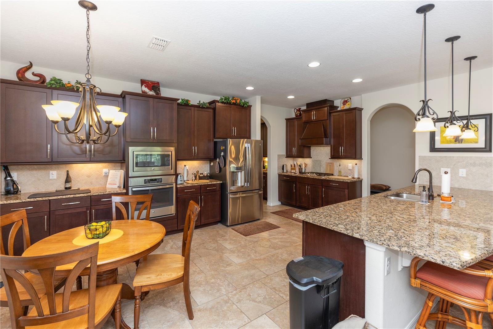 319 E VICTORIA TRAILS BLVD, DELAND, FL, 32724