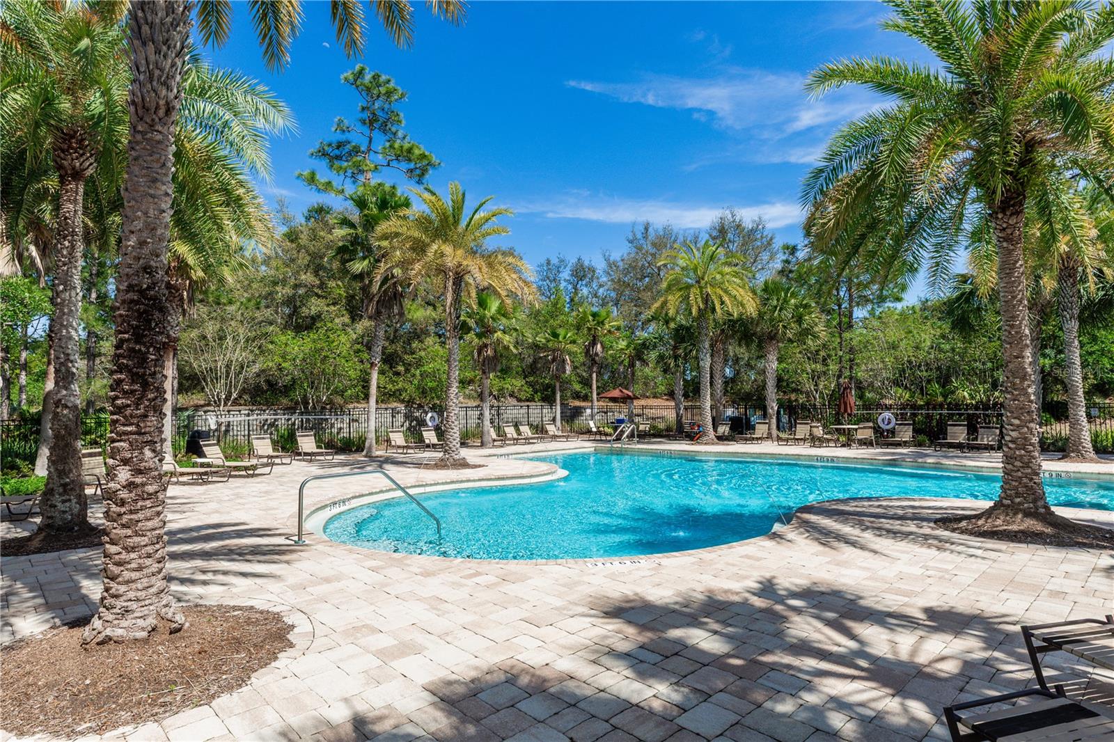 319 E VICTORIA TRAILS BLVD, DELAND, FL, 32724