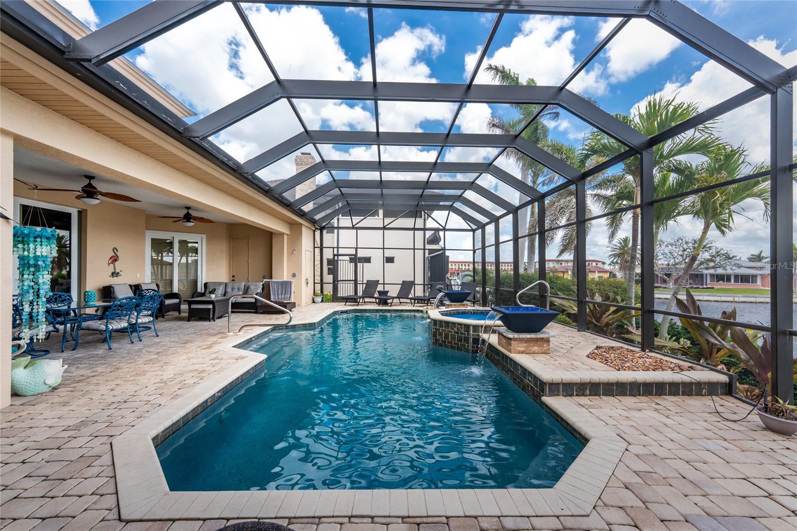 48 COLONY POINT DR, PUNTA GORDA, FL, 33950