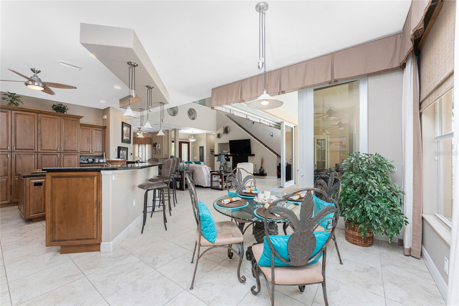 48 COLONY POINT DR, PUNTA GORDA, FL, 33950