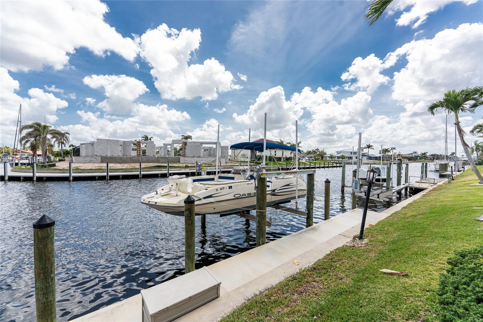 48 COLONY POINT DR, PUNTA GORDA, FL, 33950