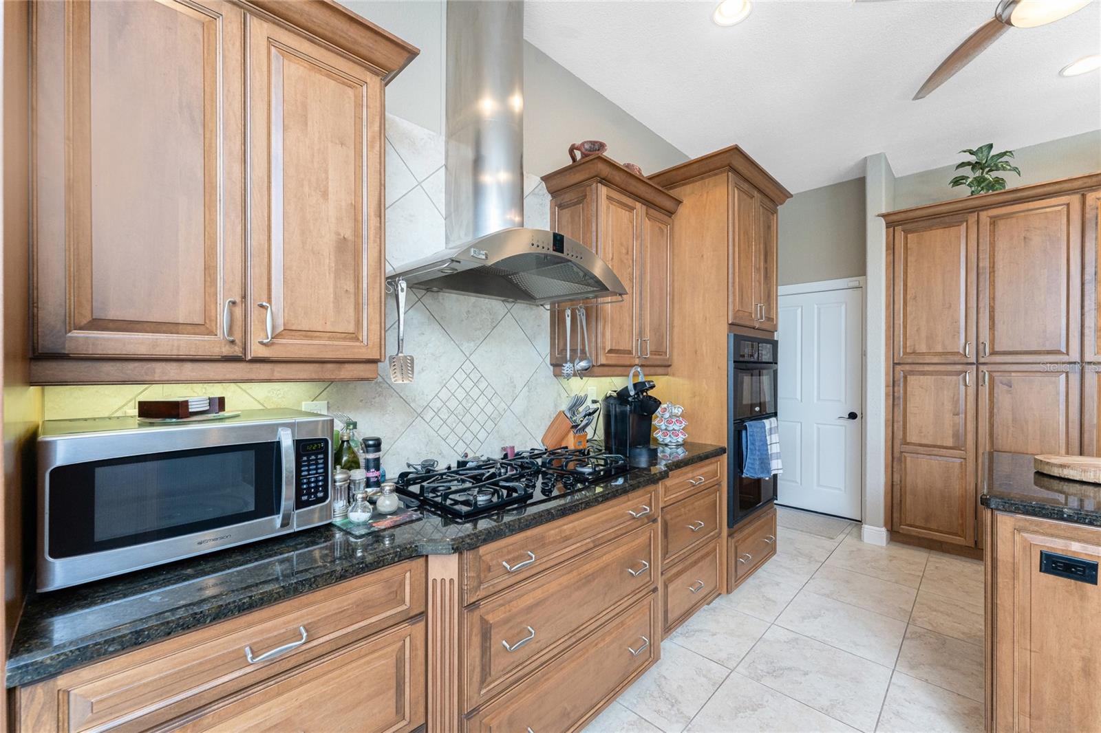 48 COLONY POINT DR, PUNTA GORDA, FL, 33950