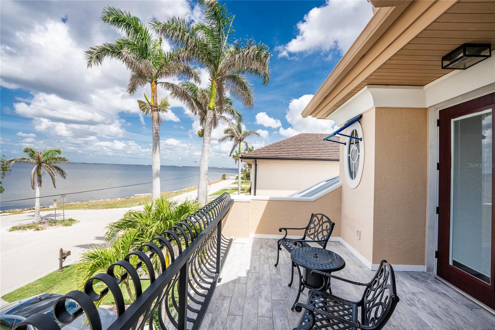 48 COLONY POINT DR, PUNTA GORDA, FL, 33950