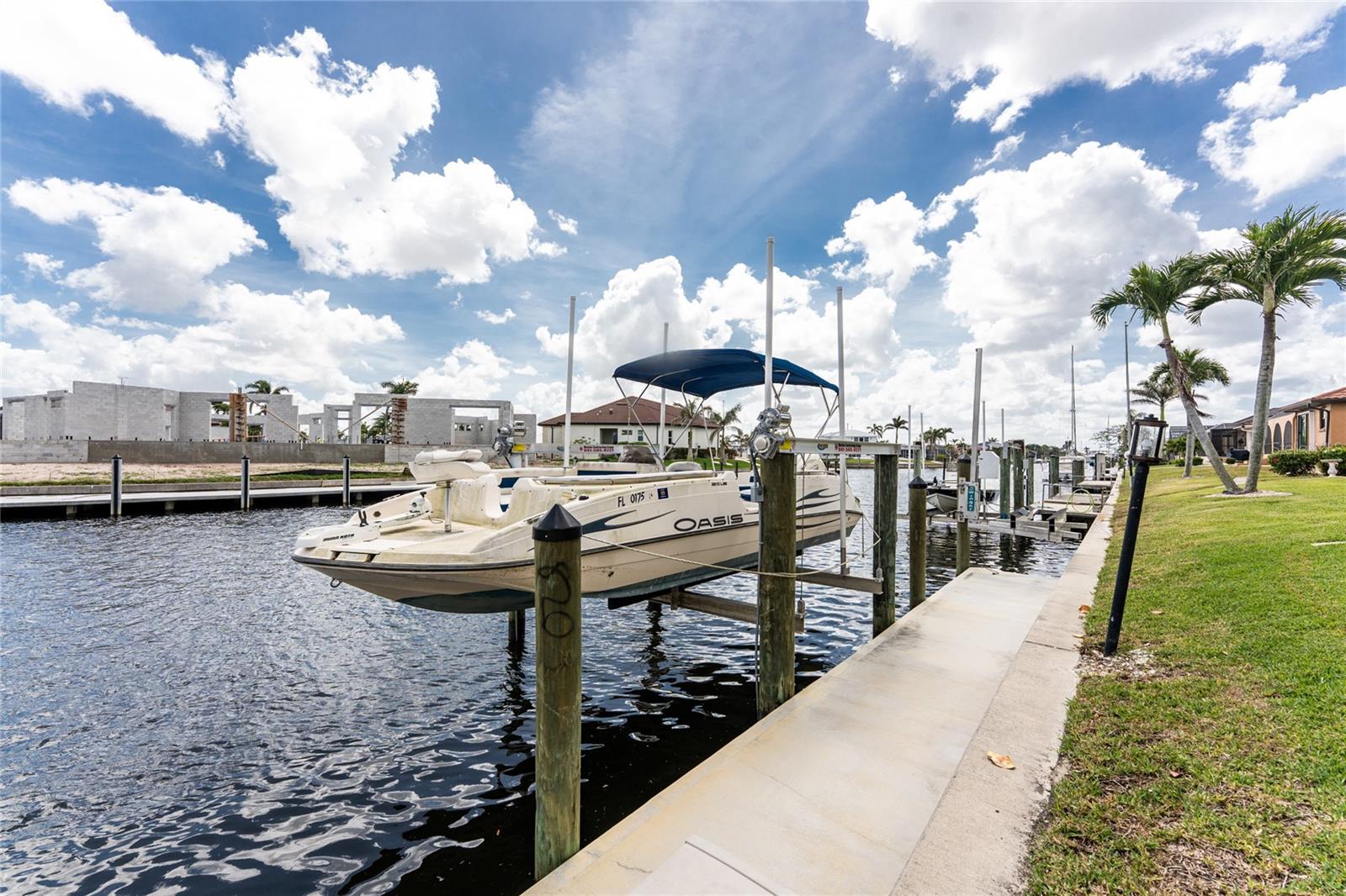 48 COLONY POINT DR, PUNTA GORDA, FL, 33950