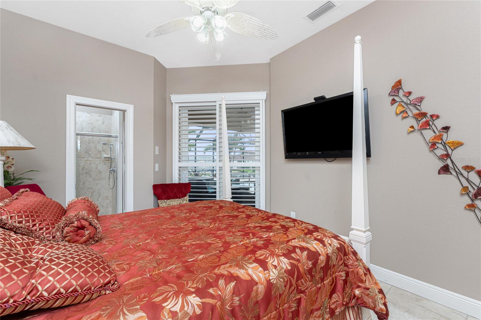 48 COLONY POINT DR, PUNTA GORDA, FL, 33950