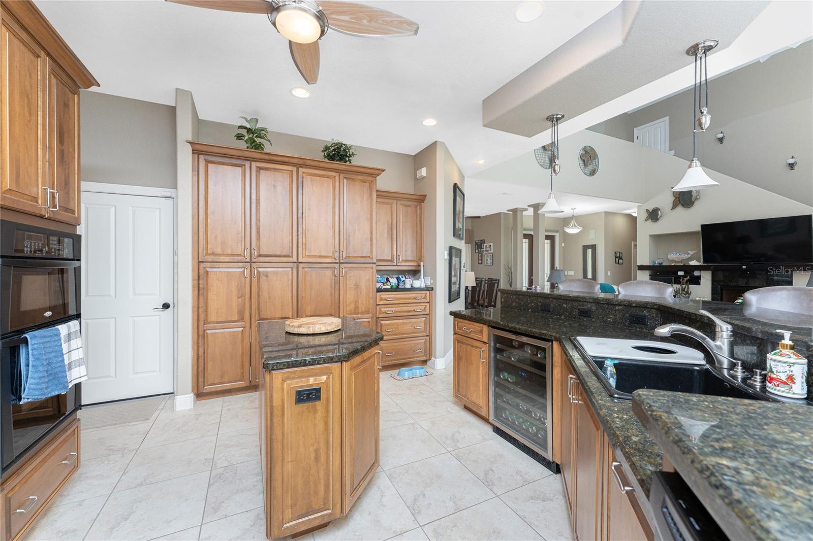 48 COLONY POINT DR, PUNTA GORDA, FL, 33950
