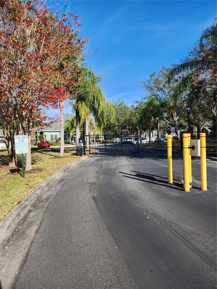 3482 KINGS RD #105, PALM HARBOR, FL, 34685